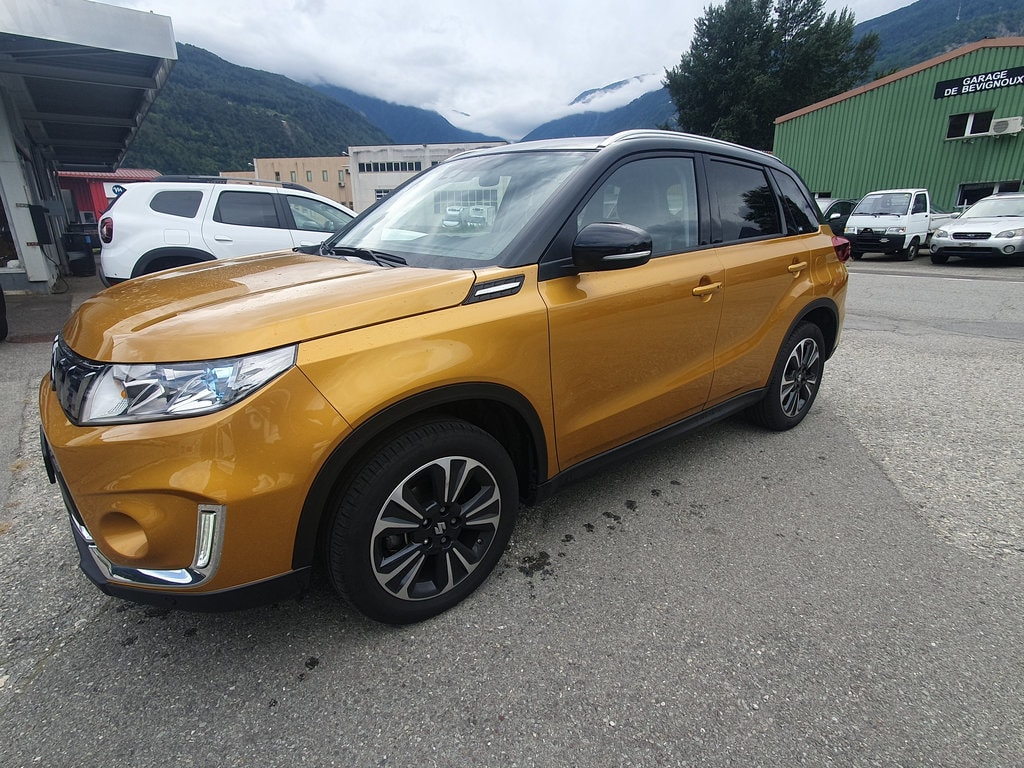 SUZUKI Vitara 1.4 Boosterjet Compact + Automatic