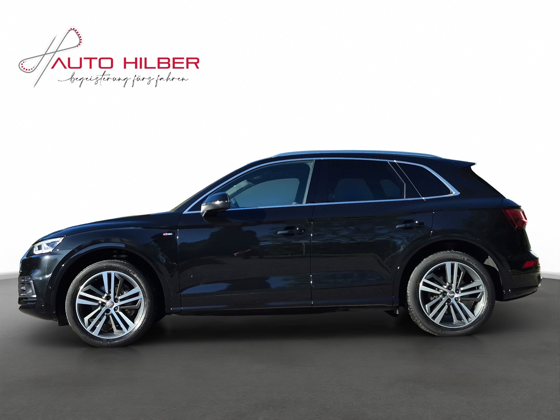 AUDI Q5 45 TFSI S-Line sport quattro S-tronic *Anhängerkupplung/B&O/360°*-showroom-element-2