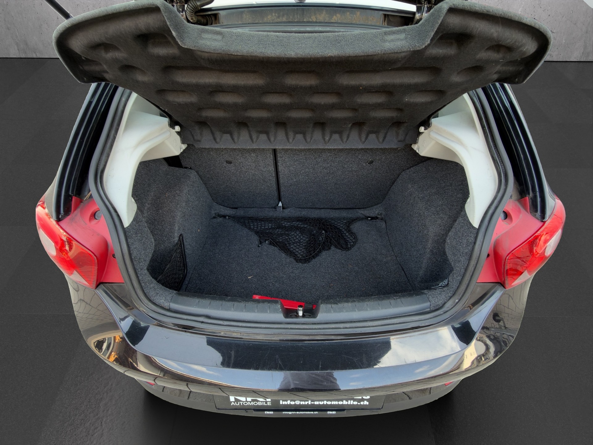 SEAT Ibiza 1.6 Style-image-14