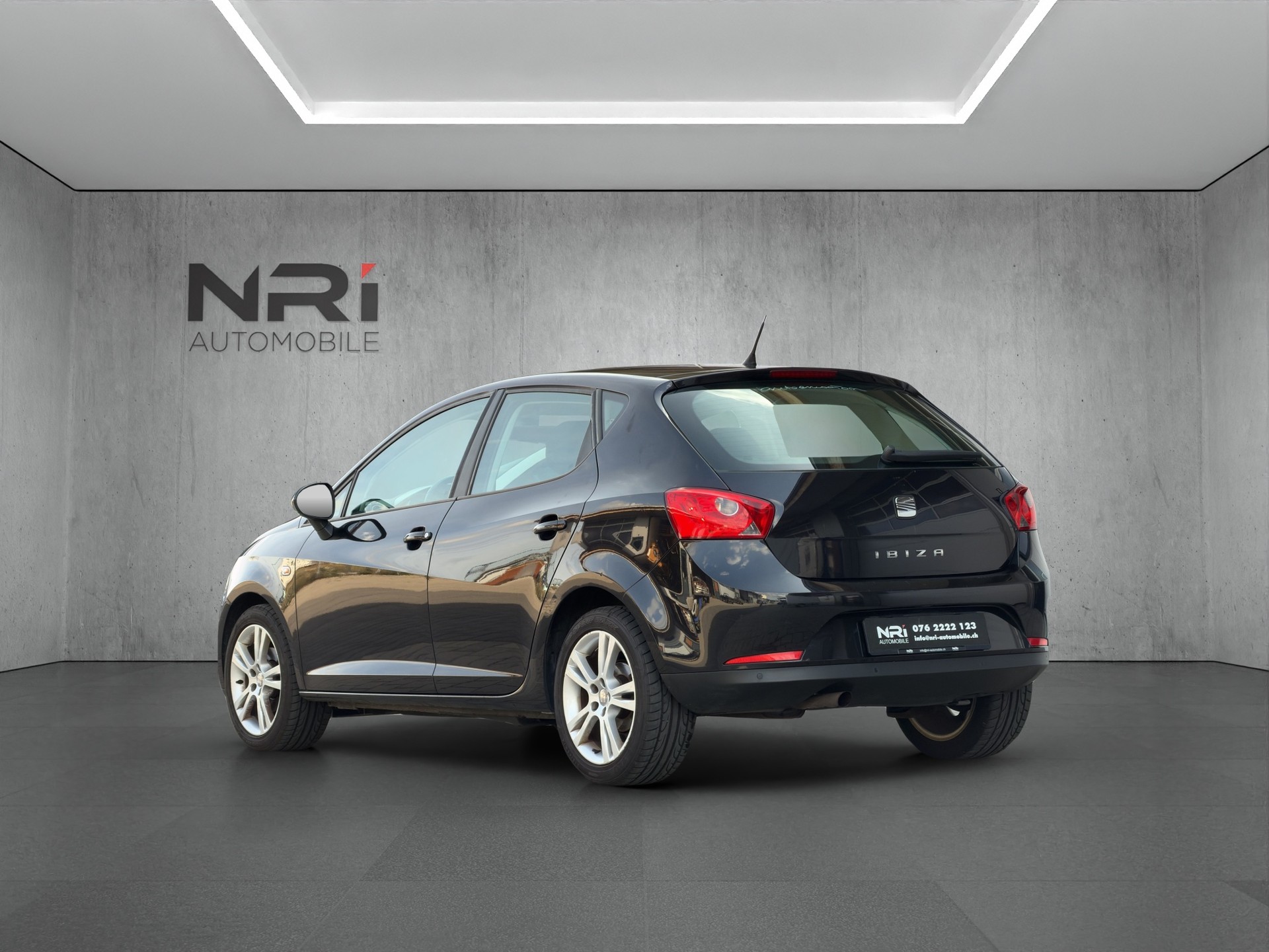SEAT Ibiza 1.6 Style-image-6