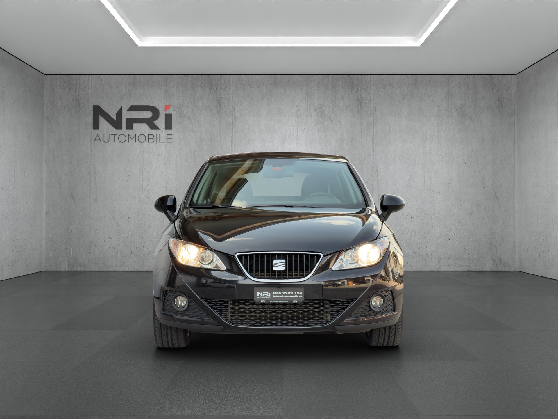 SEAT Ibiza 1.6 Style-showroom-element-1