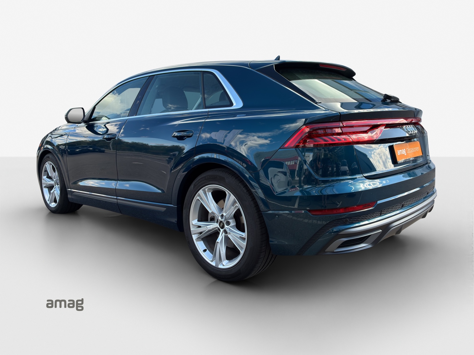 AUDI Q8 50 TDI quattro tiptronic-image-2