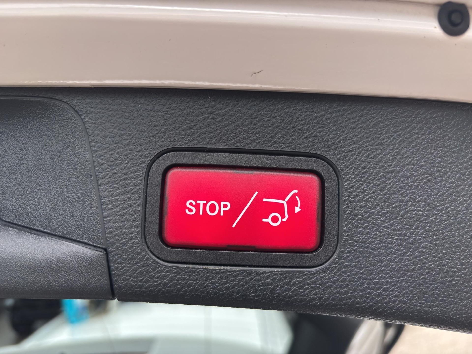 MERCEDES-BENZ C-Klasse S205 Kombi C 220 d 4matic-image-17