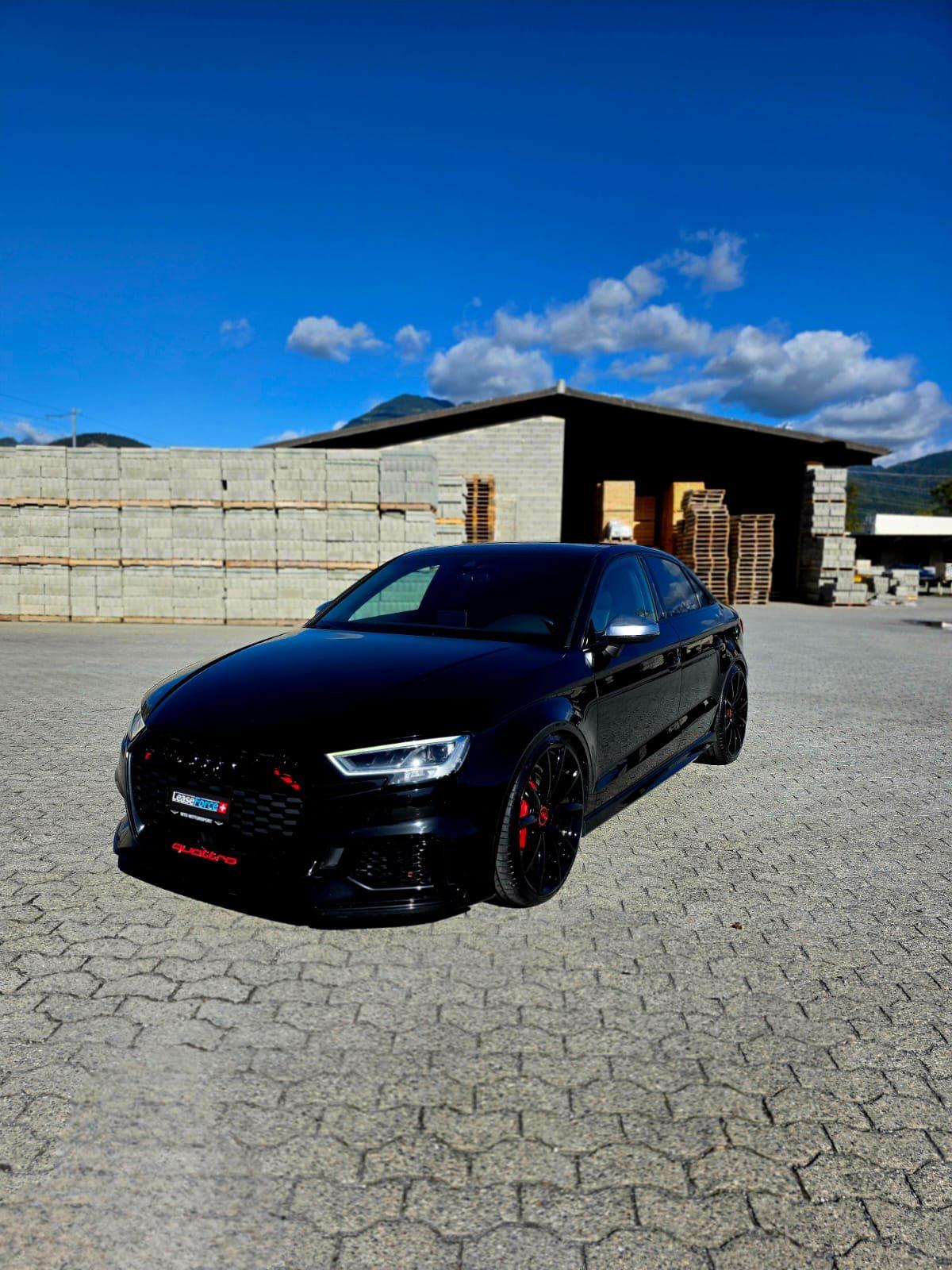 AUDI RS3