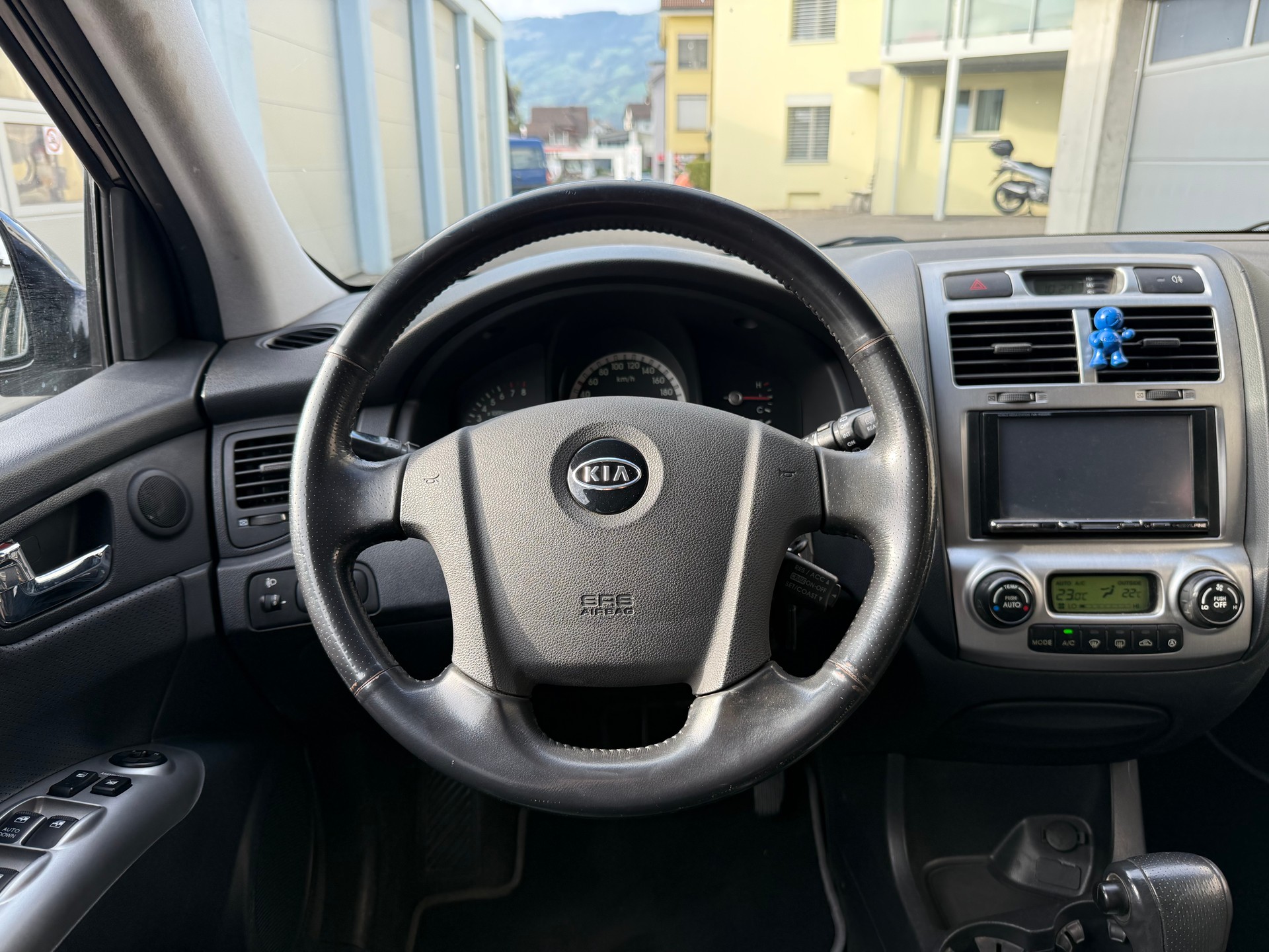 KIA Sportage 2.7 V6 Active-image-12