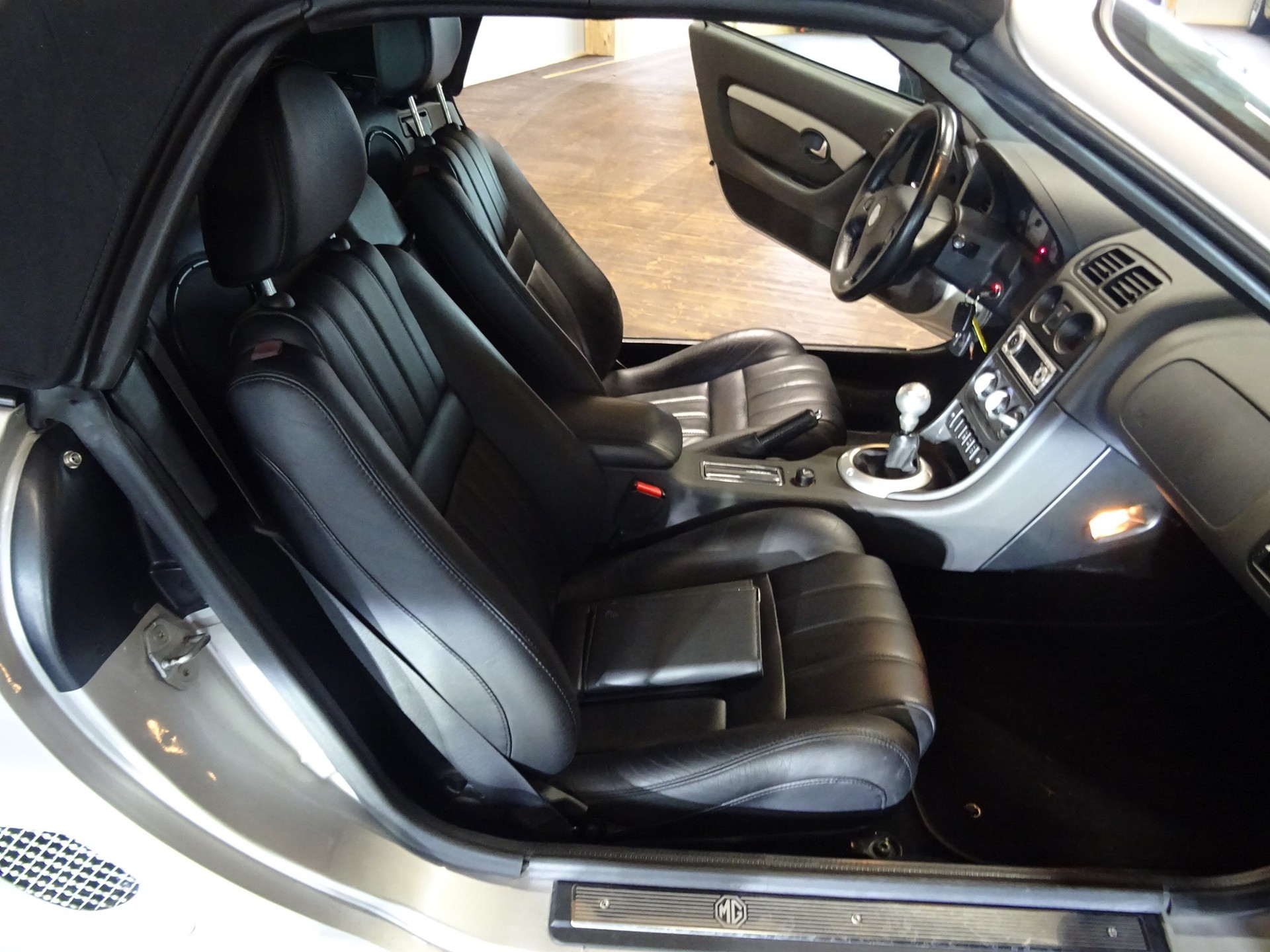 MG MGF 1.8i VVC-image-10