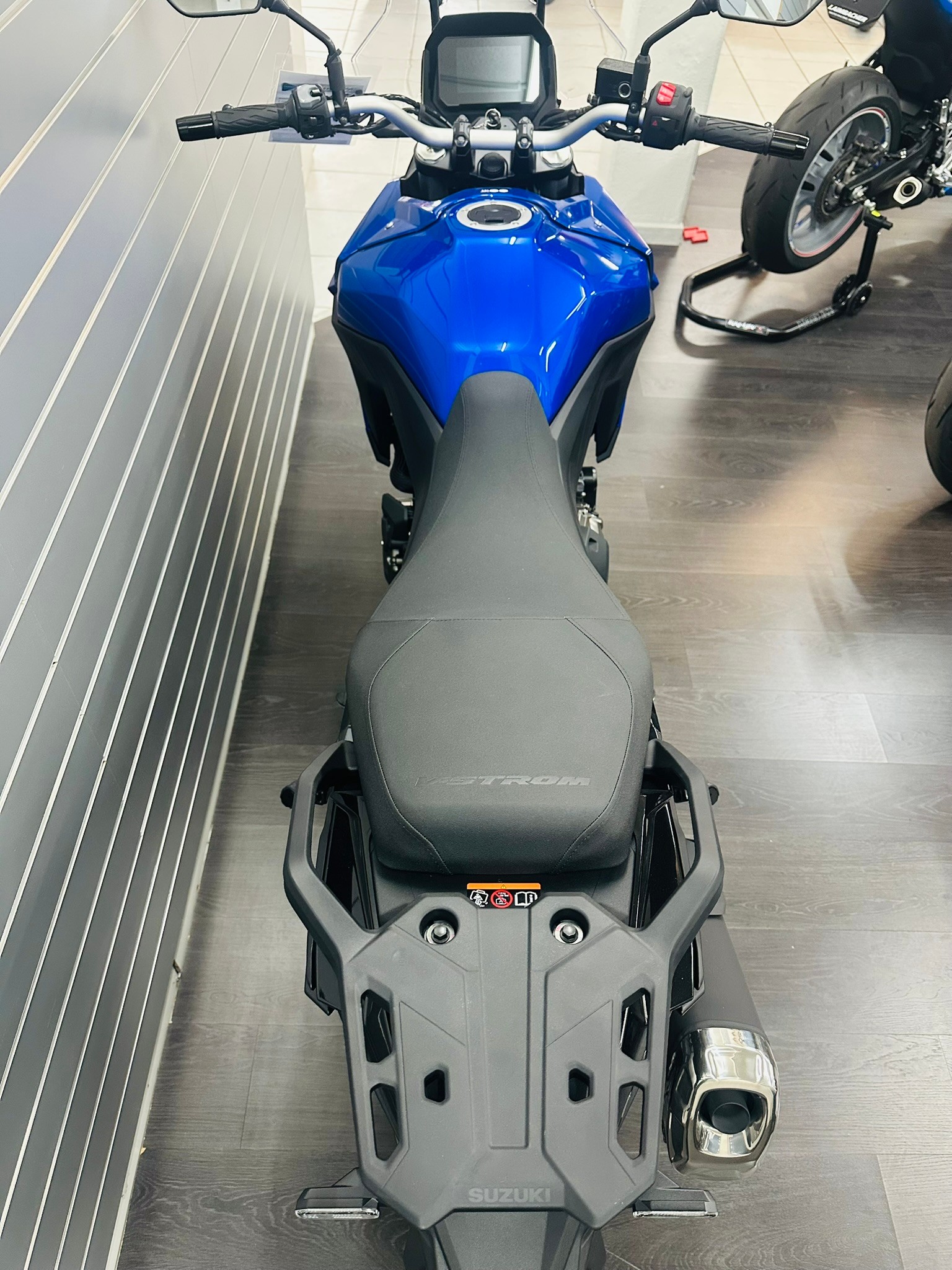 SUZUKI DL 800 U V-Strom-image-5