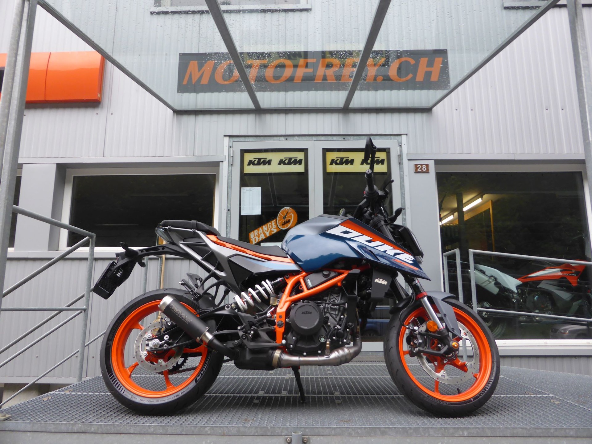 KTM 390 Duke