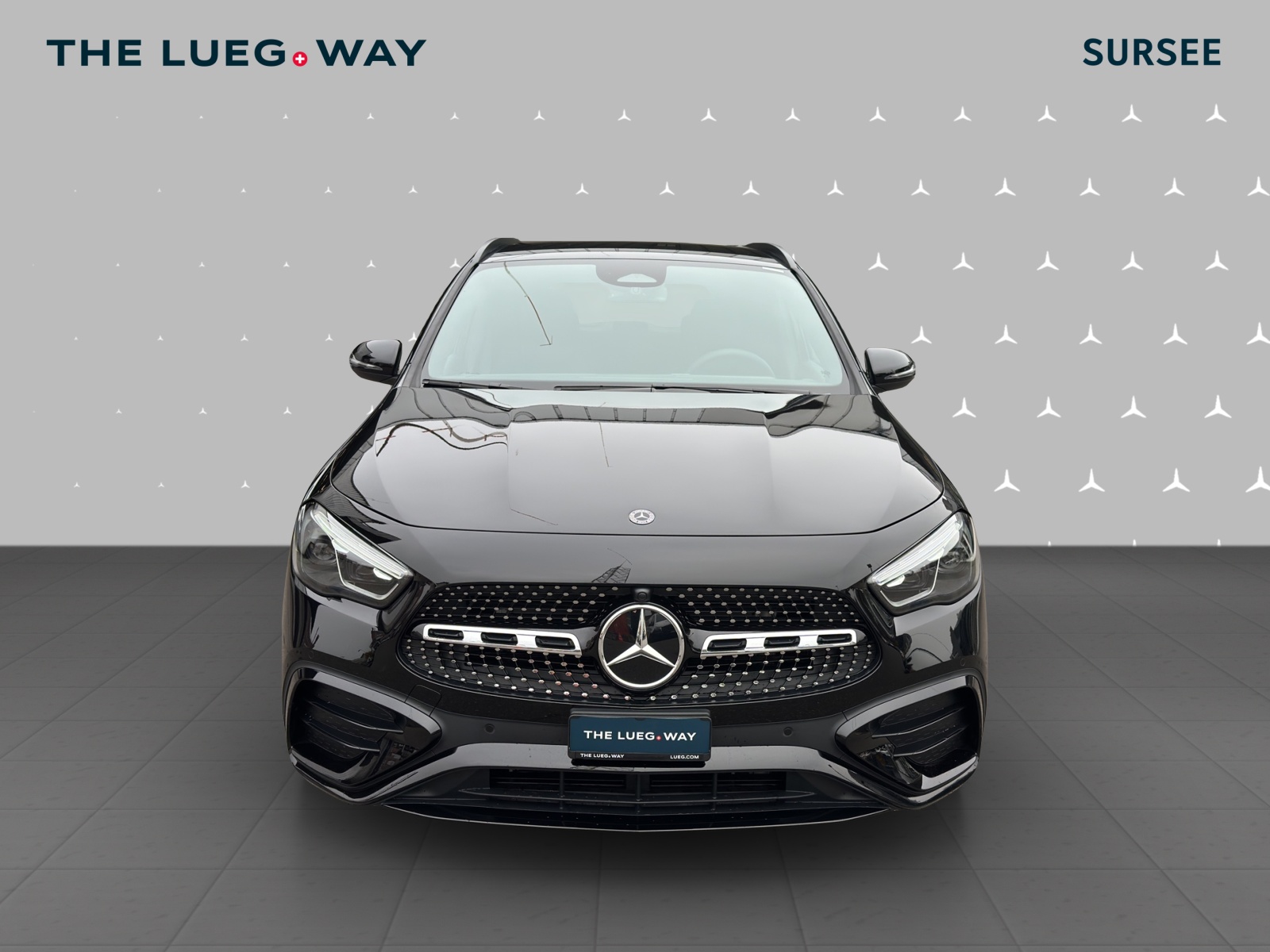 MERCEDES-BENZ GLA 180 7G-DCT-image-2