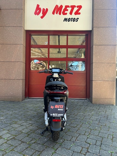 PIAGGIO Piaggio 1 Active 60km/h Full Electric-image-2