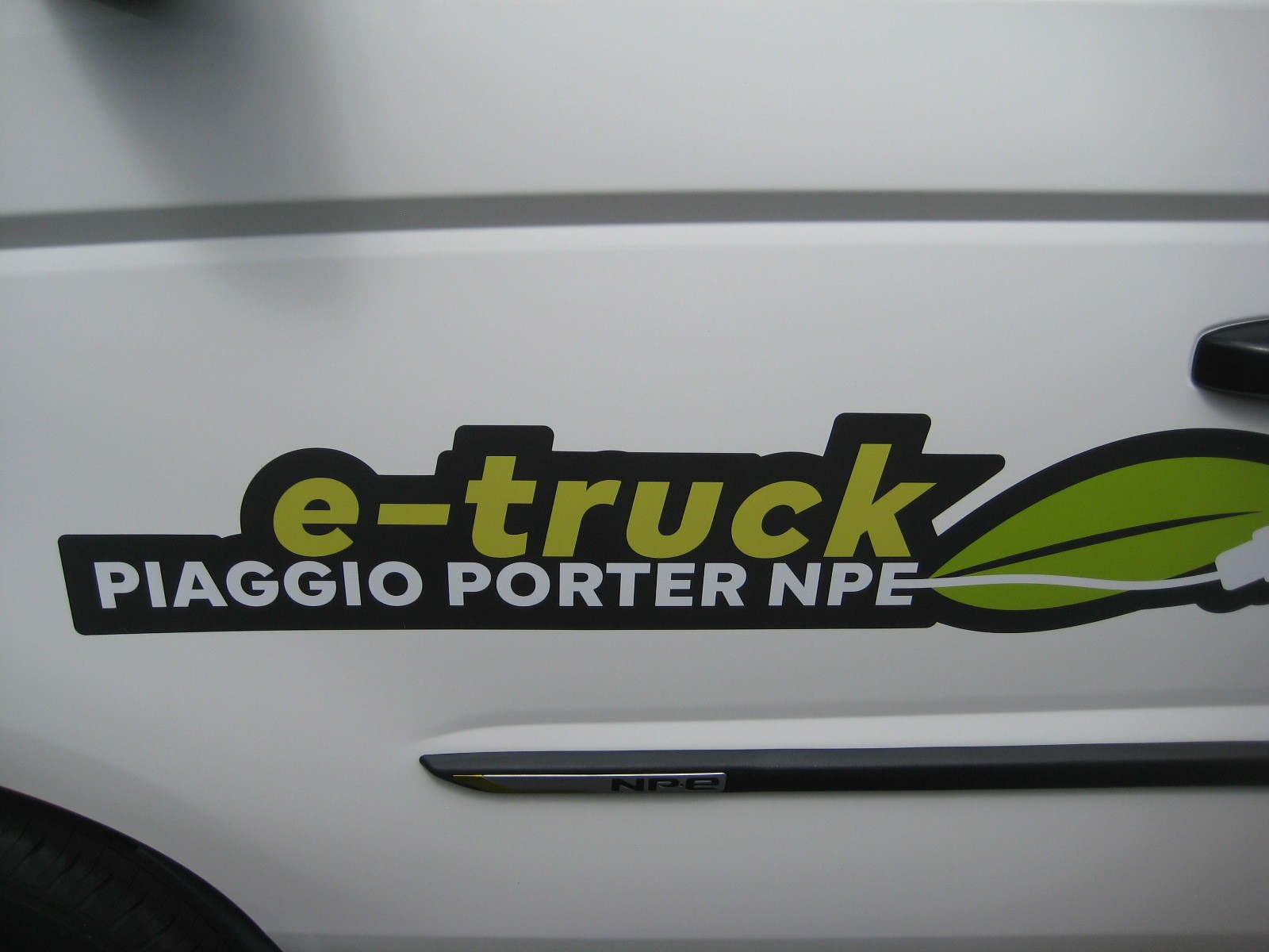 PIAGGIO NPe Elektro Kipper-image-5