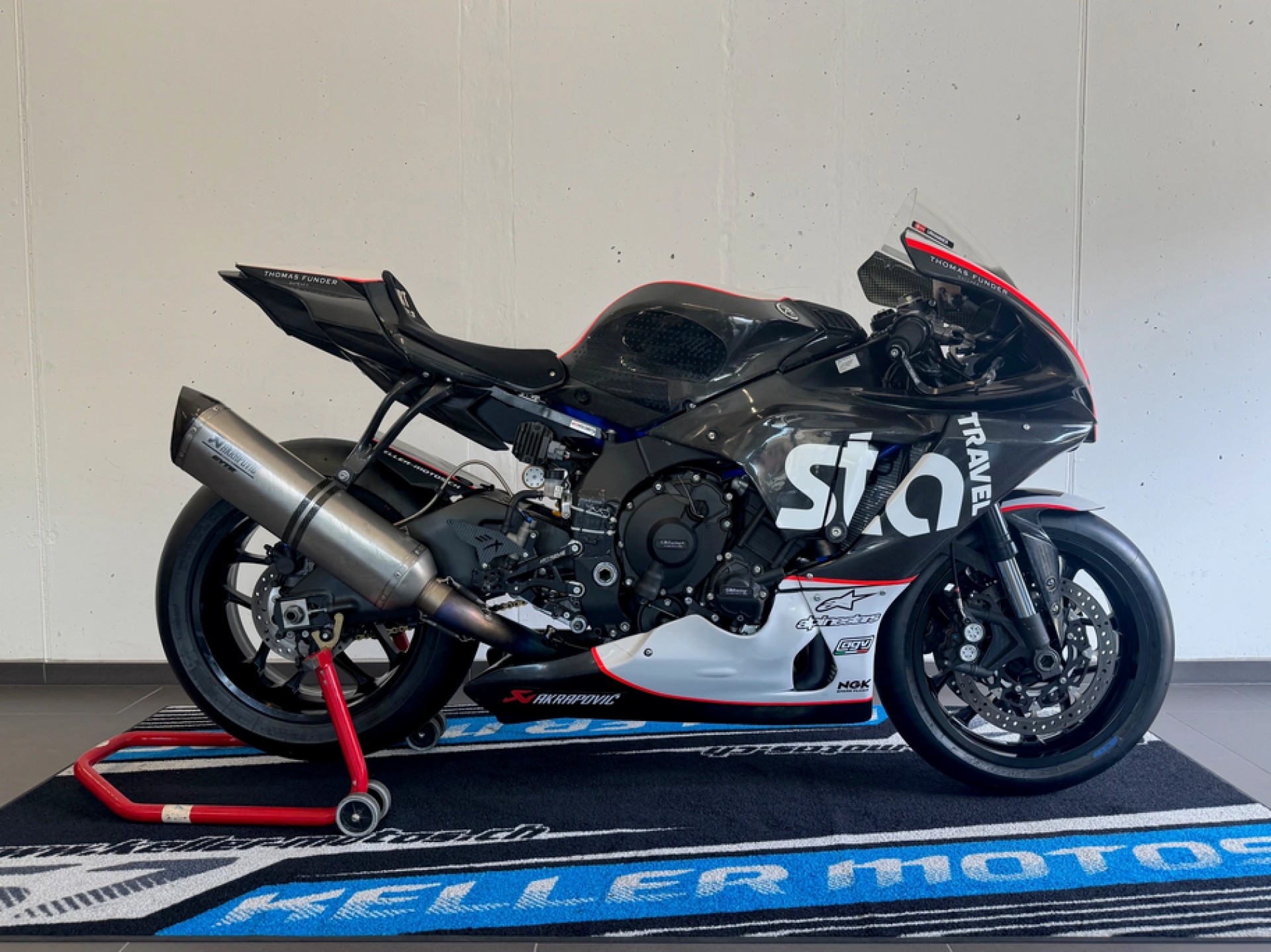 YAMAHA YZF-R1 ABS