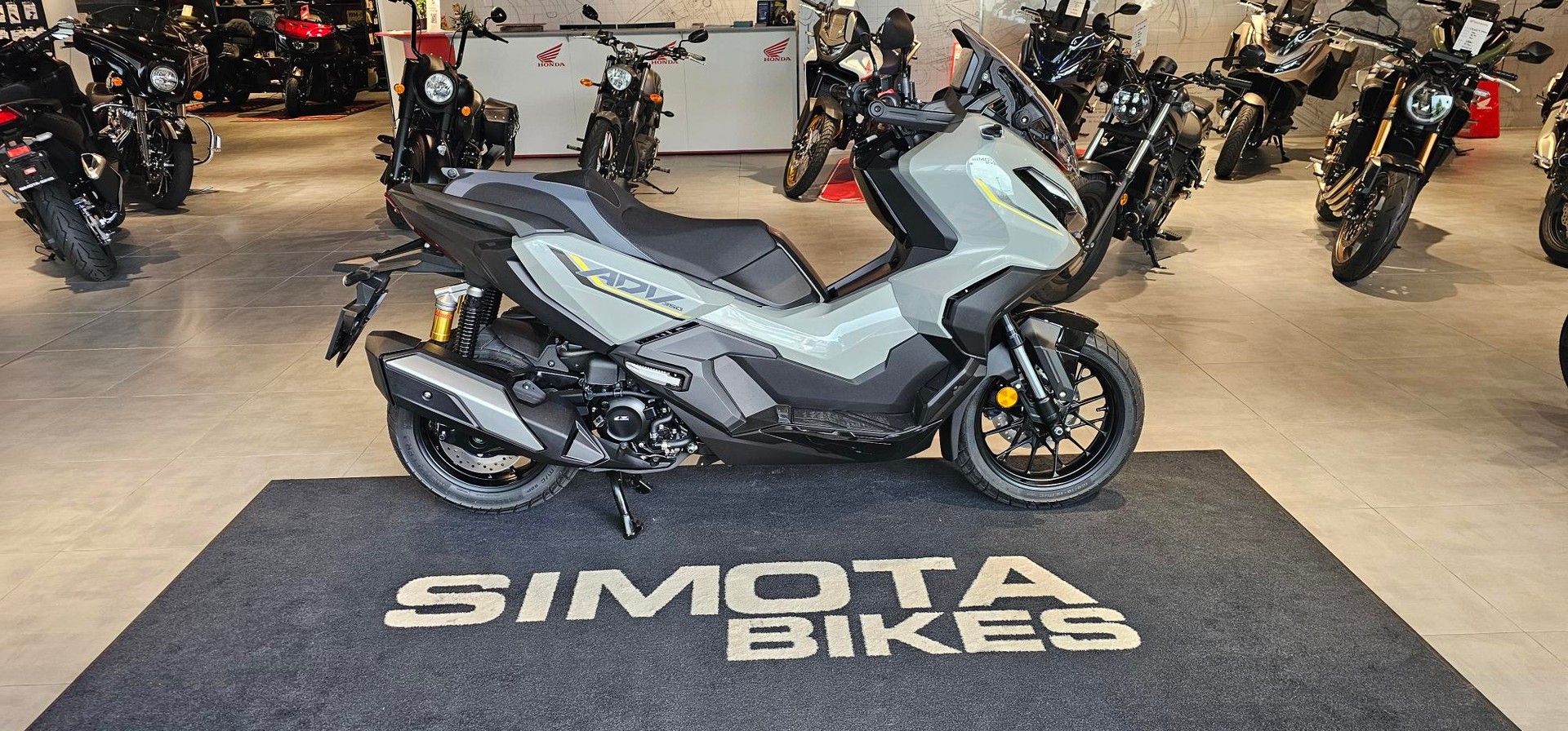 HONDA ADV 350-image-4