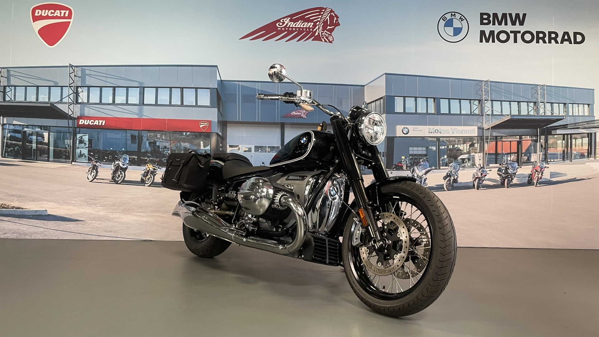 BMW R 18-image-0