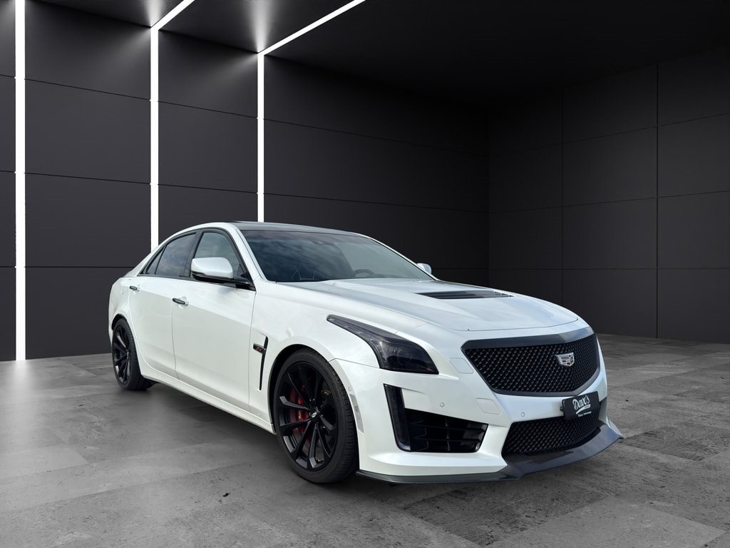 CADILLAC CTS -V Sedan 6.2 Supercharged Automatic * Carbon Paket * Ohne OPF *-image-6