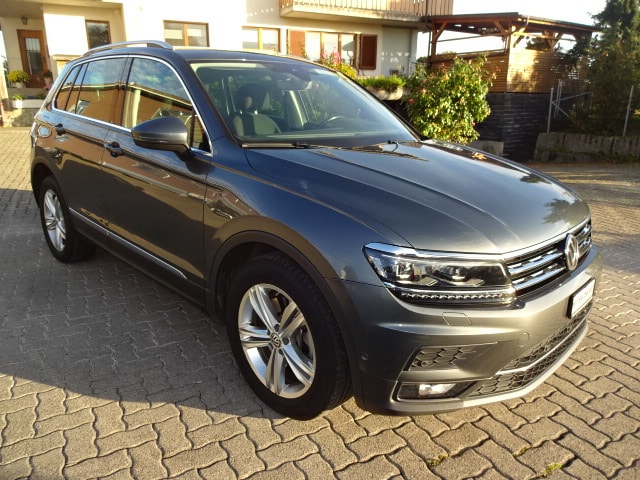 VW Tiguan 2.0 TDI SCR Highline 4Motion DSG-image-6