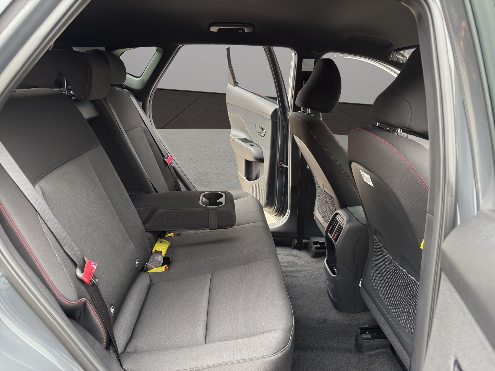 HYUNDAI Kona 1.6 GDi HEV N Line DCT-image-17
