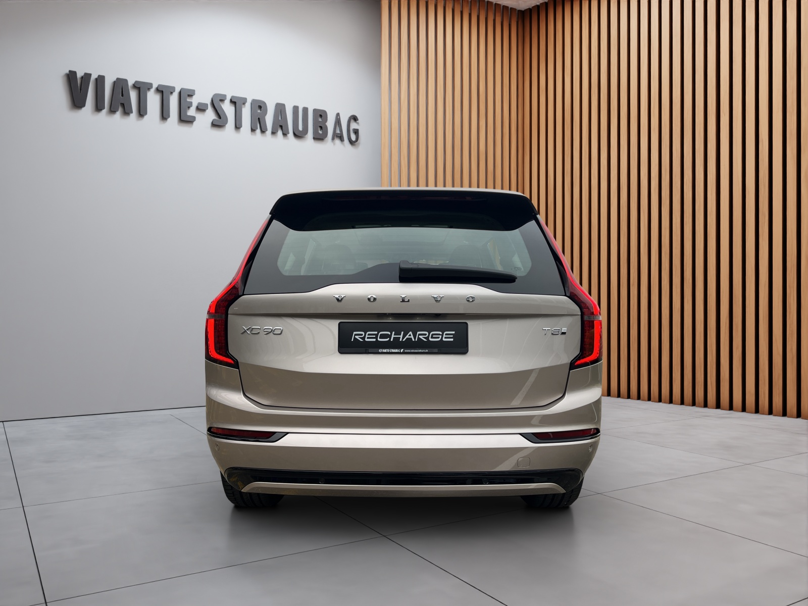 VOLVO XC90 2.0 T8 TE Ultra Dark eAWD-showroom-element-3