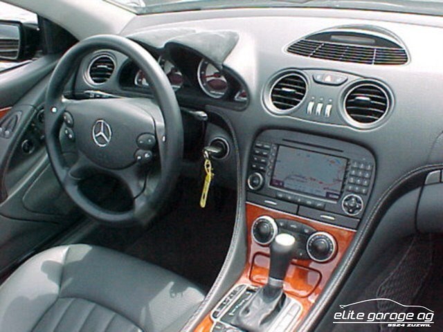 MERCEDES-BENZ SL 65 AMG-image-4