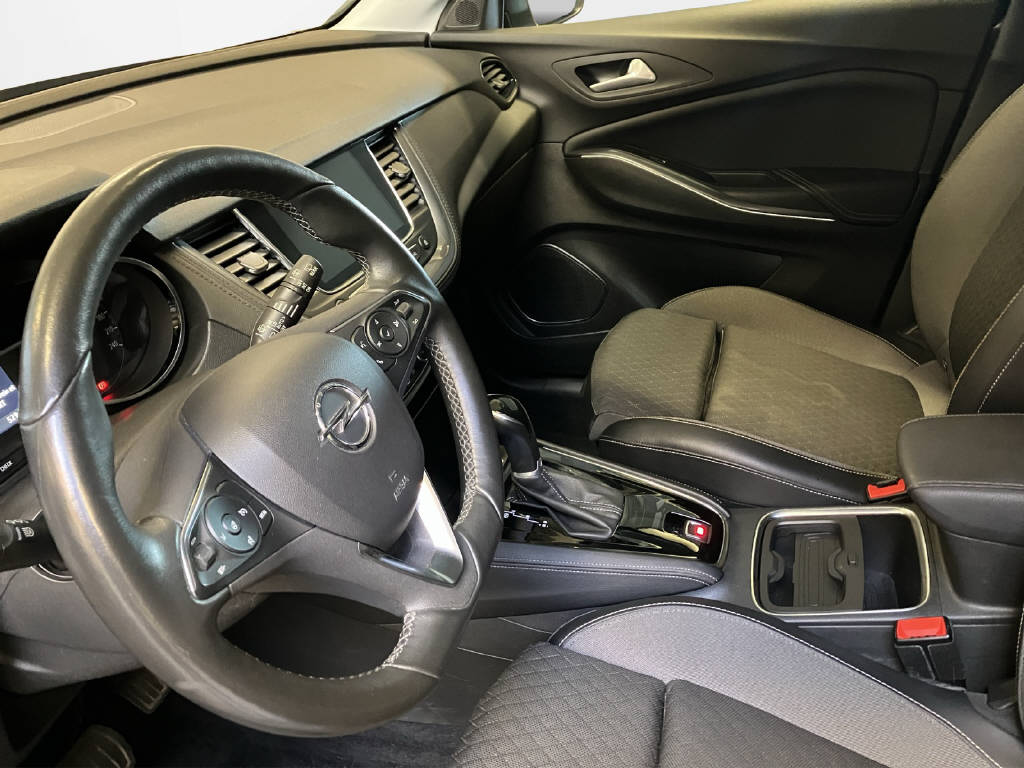 OPEL Grandland X 1.2i T Excellence-image-4