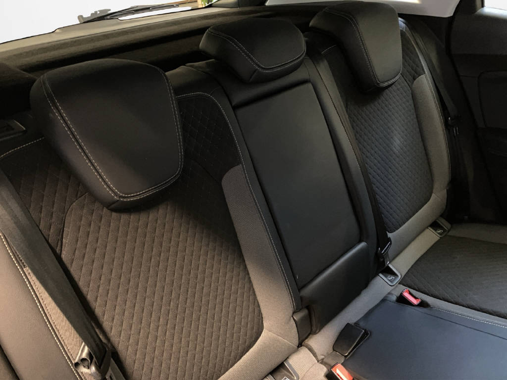 OPEL Grandland X 1.2i T Excellence-image-7