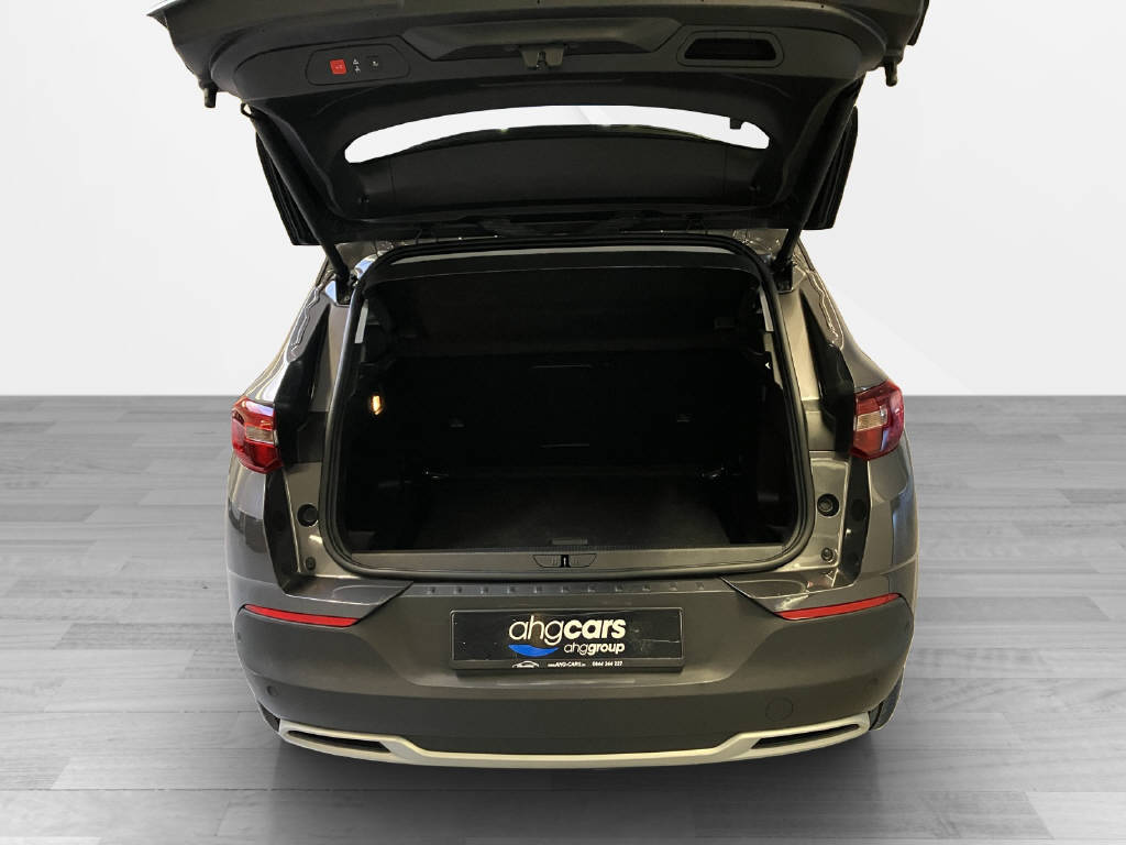 OPEL Grandland X 1.2i T Excellence-image-8