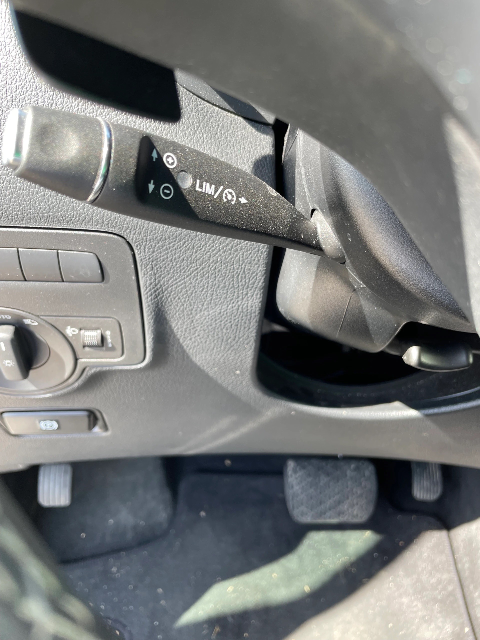 MERCEDES-BENZ Vito 116 CDI Lang Select Tourer 4Matic 9G-Tronic-image-9