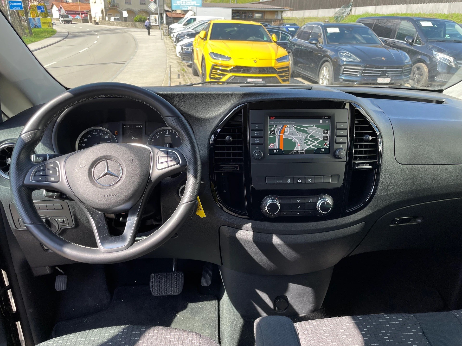 MERCEDES-BENZ Vito 116 CDI Lang Select Tourer 4Matic 9G-Tronic-image-10