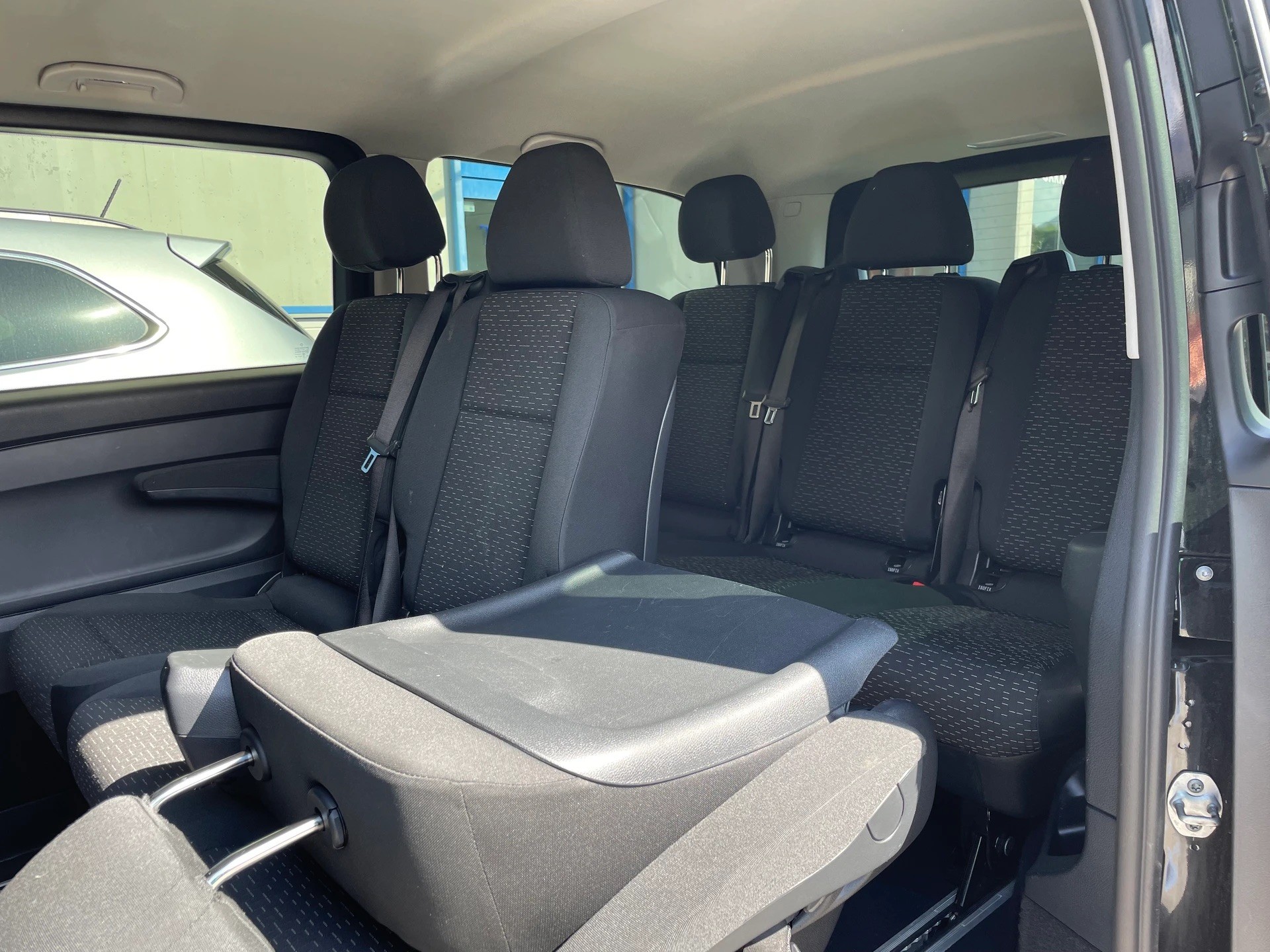 MERCEDES-BENZ Vito 116 CDI Lang Select Tourer 4Matic 9G-Tronic-image-14