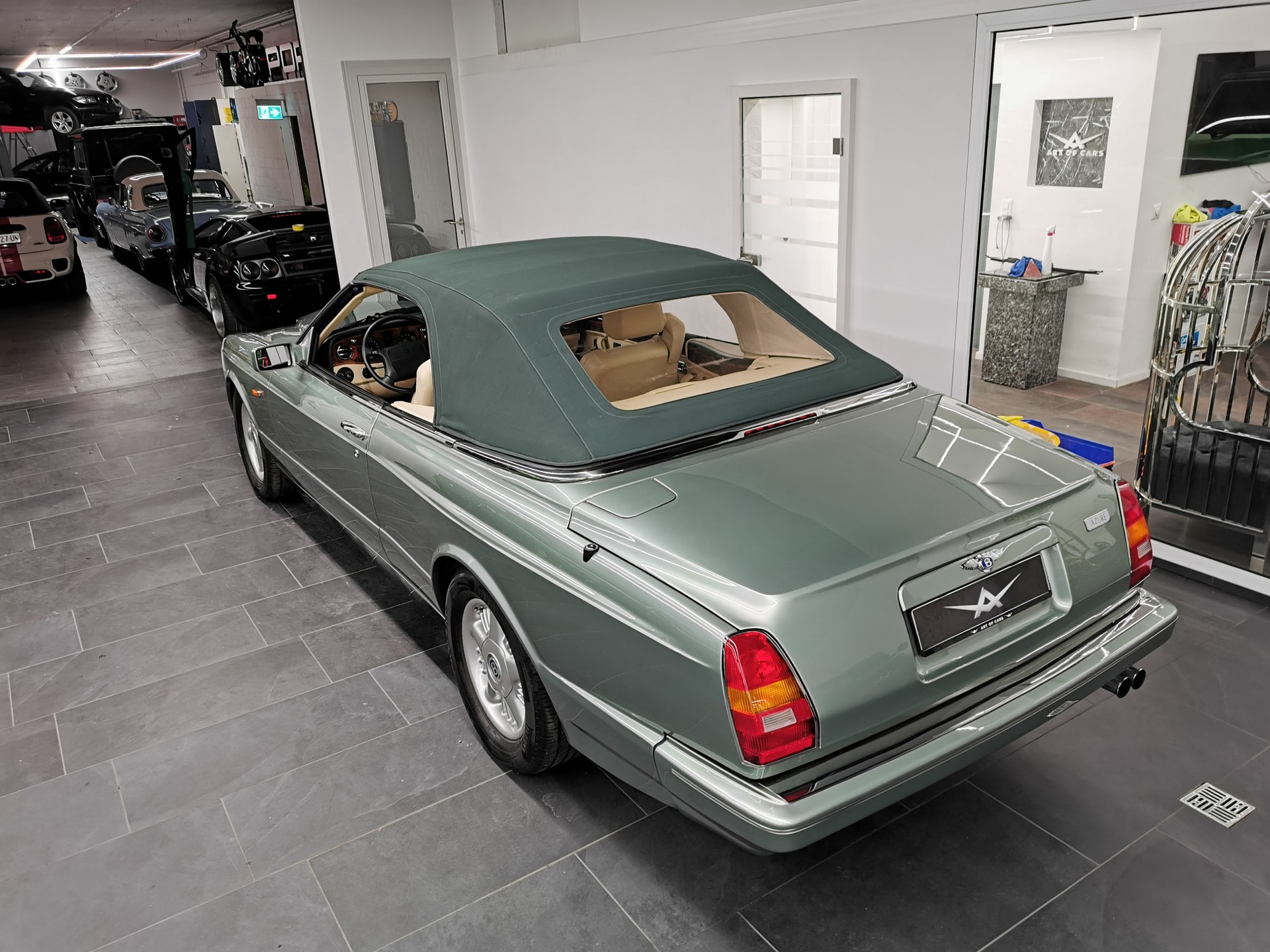 BENTLEY AZURE SERIE 1 AURORA GRÜN GREEN MAGNOLIA UNIKAT OLDTIMER VETERAN-image-13