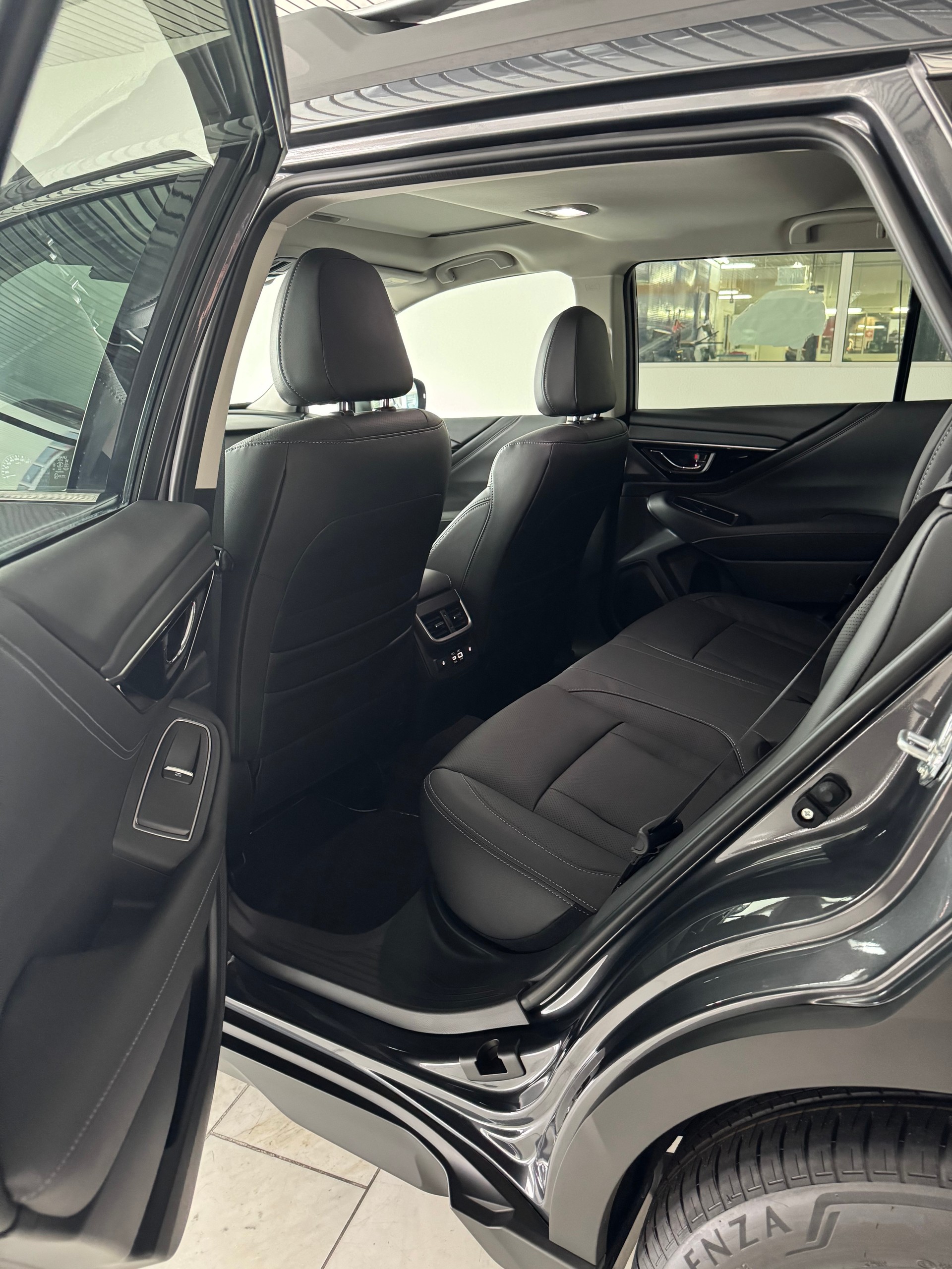SUBARU Outback 2.5i Final Edition-image-6
