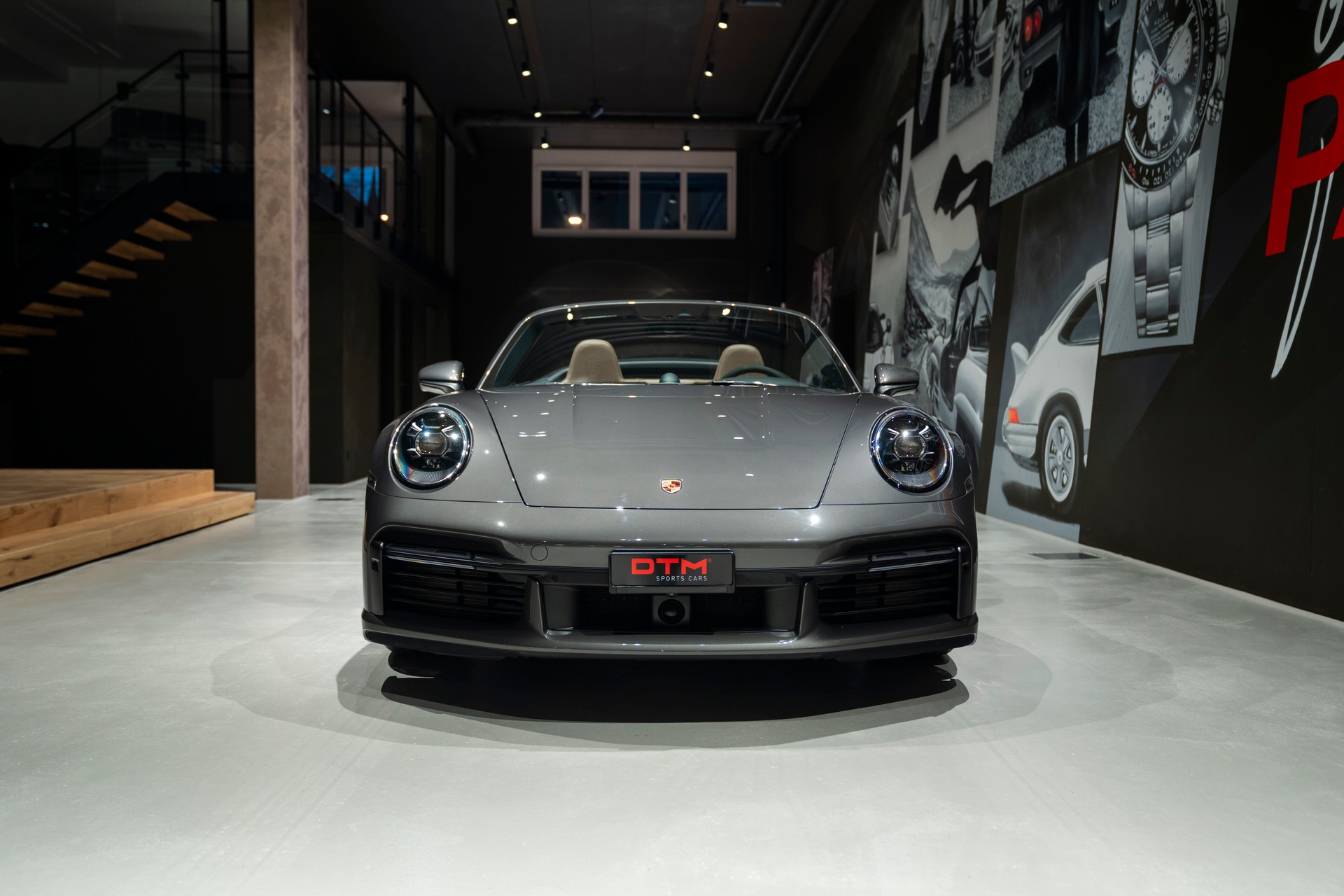 PORSCHE 911 Turbo S Cabriolet PDK-showroom-element-1