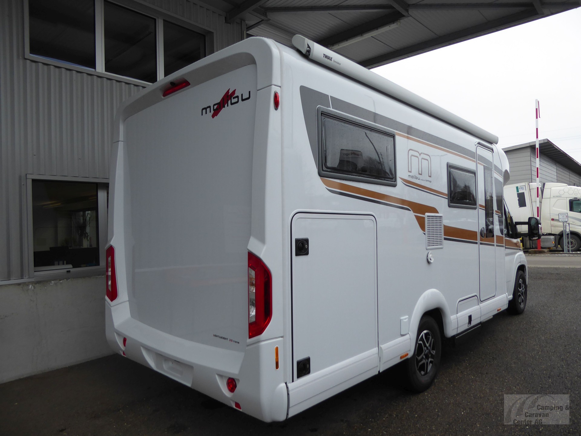 MALIBU T 430 KB-LE lightweight 3.5t-showroom-element-2