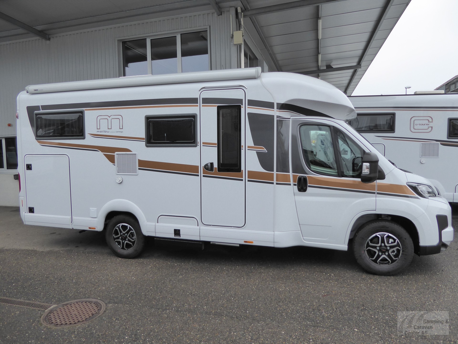 MALIBU T 430 KB-LE lightweight 3.5t-showroom-element-1