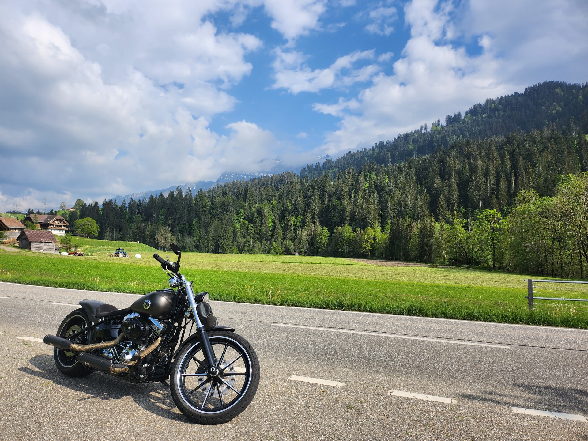 HARLEY-DAVIDSON FXSB Breakout 103 ABS-image-4