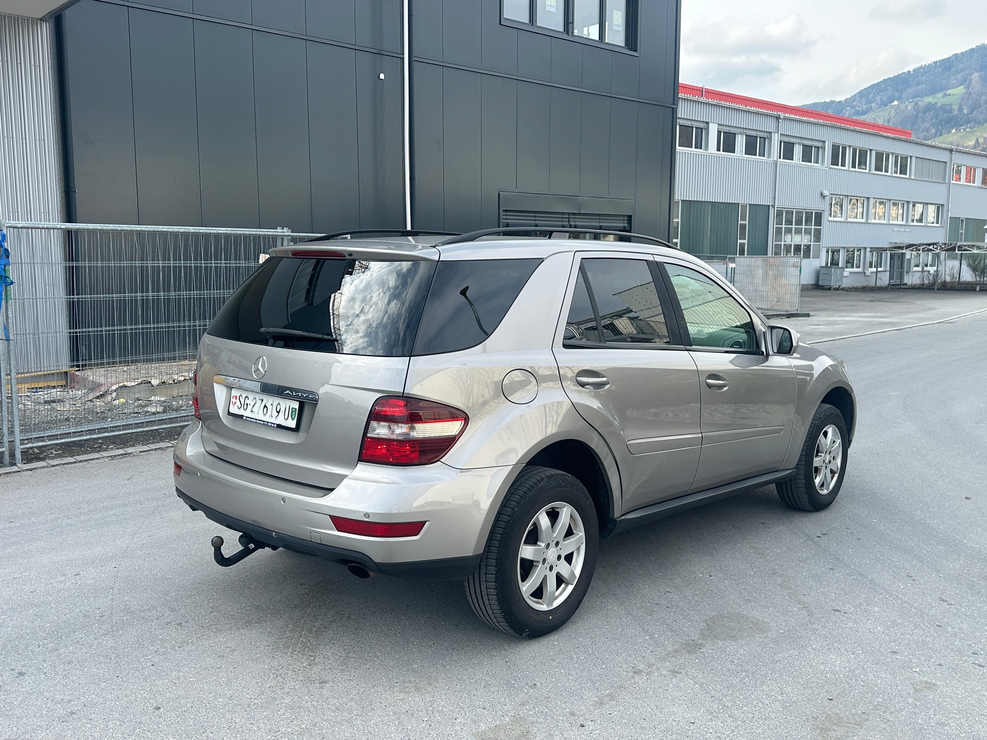 MERCEDES-BENZ ML 320 CDI 4Matic Edition7G-Tronic-image-6