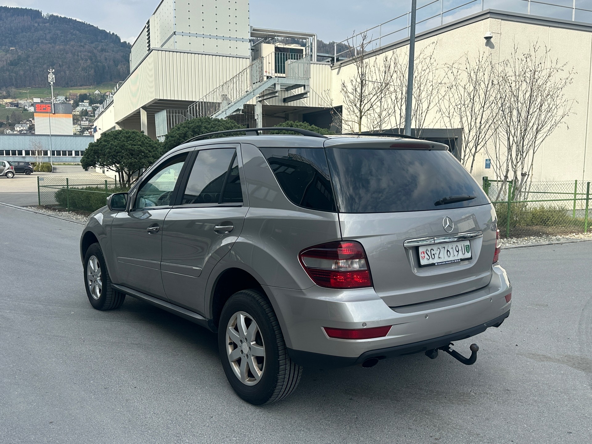 MERCEDES-BENZ ML 320 CDI 4Matic Edition7G-Tronic-image-4