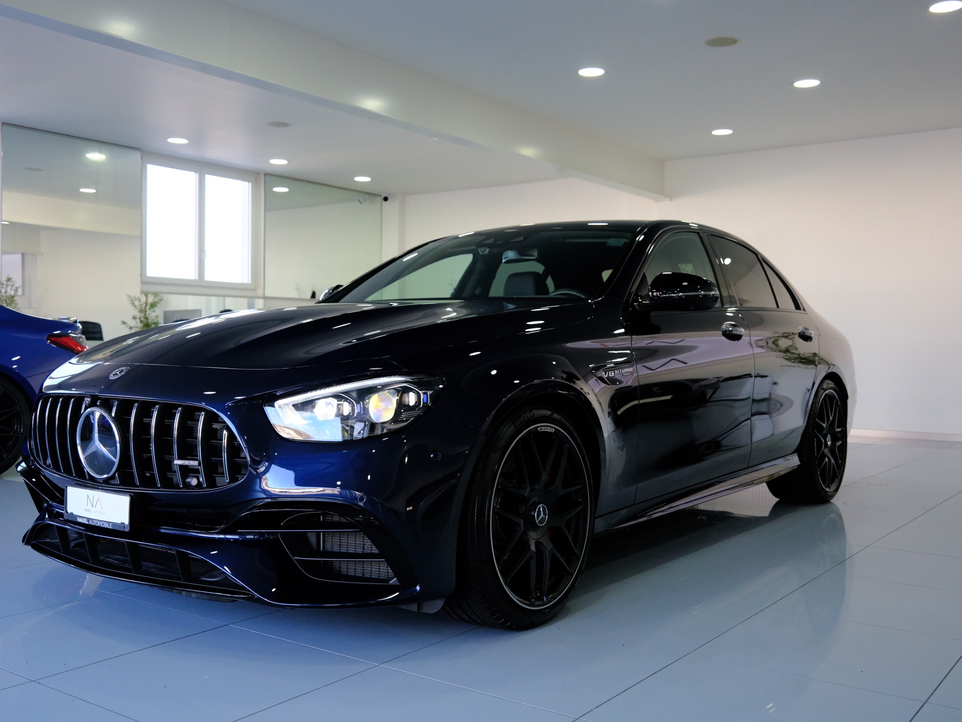 MERCEDES-BENZ AMG E 63 S 4Matic+ Speedshift 9G-TCT-showroom-element-3