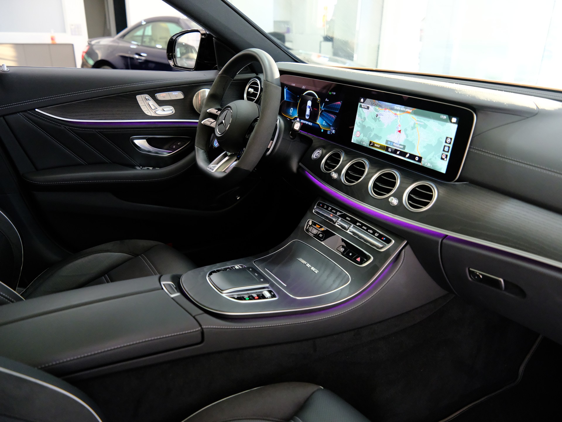 MERCEDES-BENZ AMG E 63 S 4Matic+ Speedshift 9G-TCT-image-14