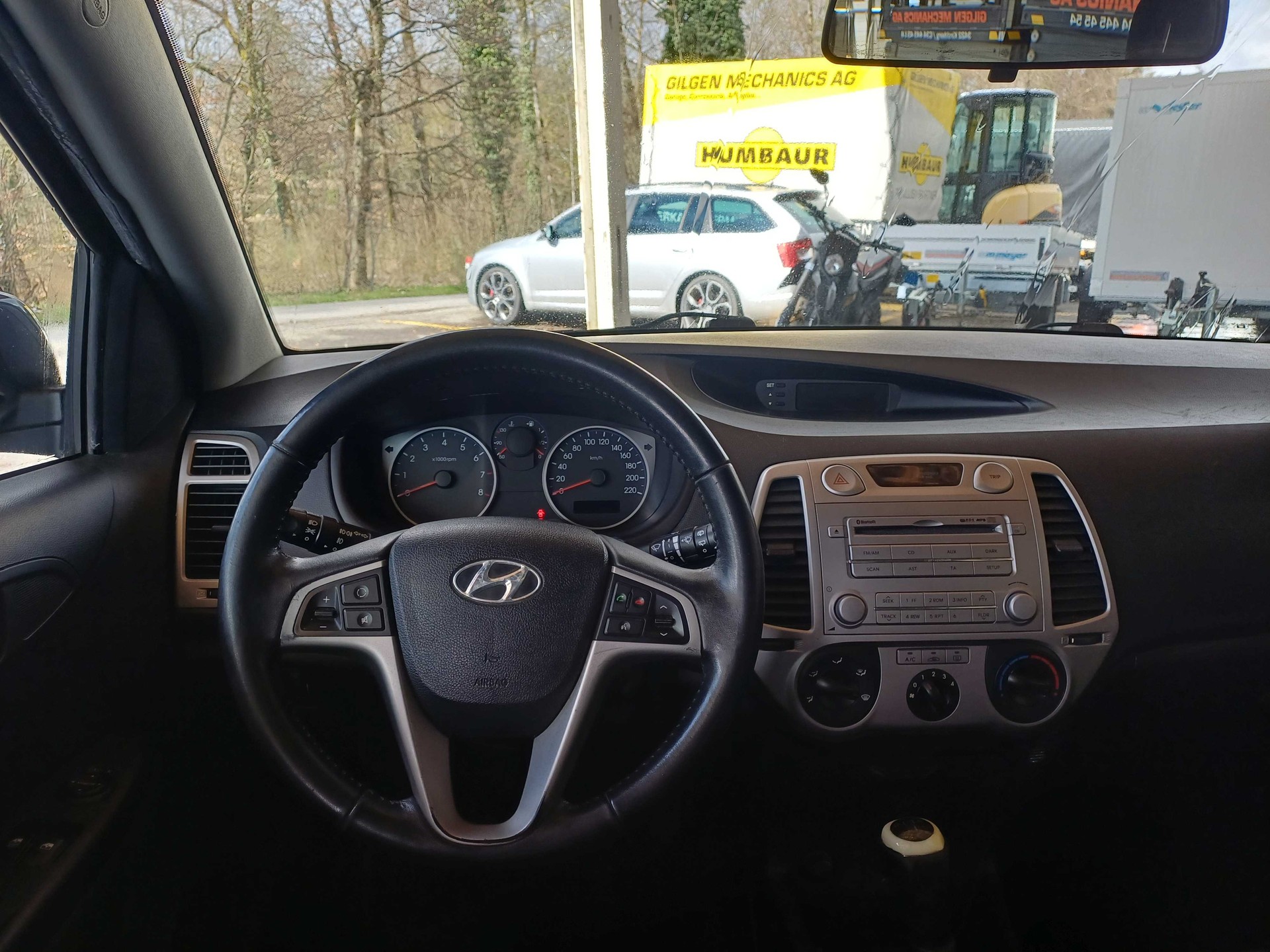 HYUNDAI i20 1.4 Style-image-5
