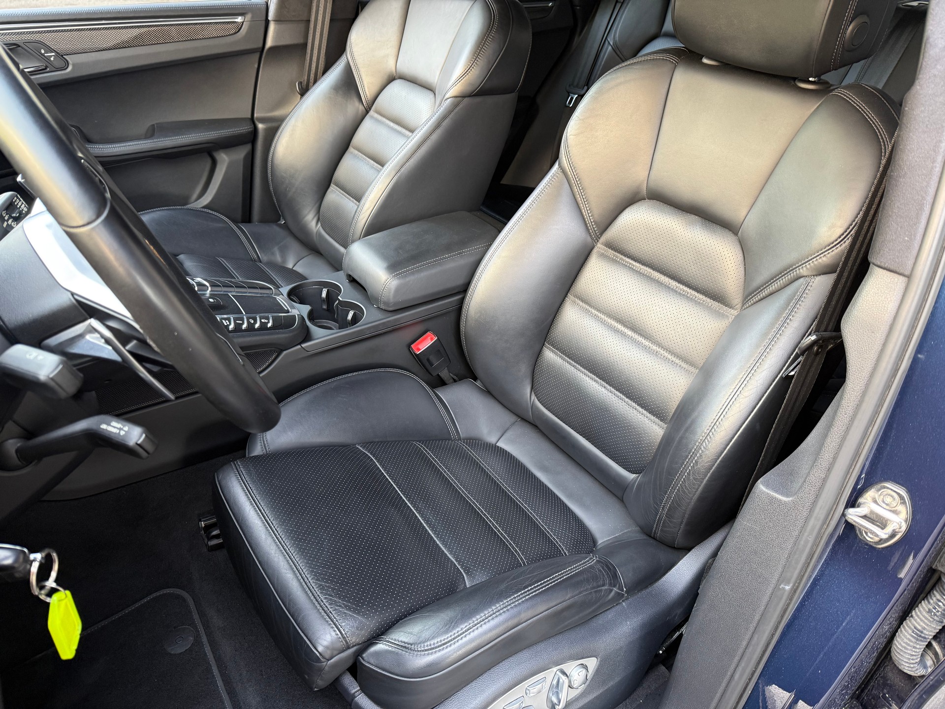 PORSCHE Macan Turbo PDK-image-8