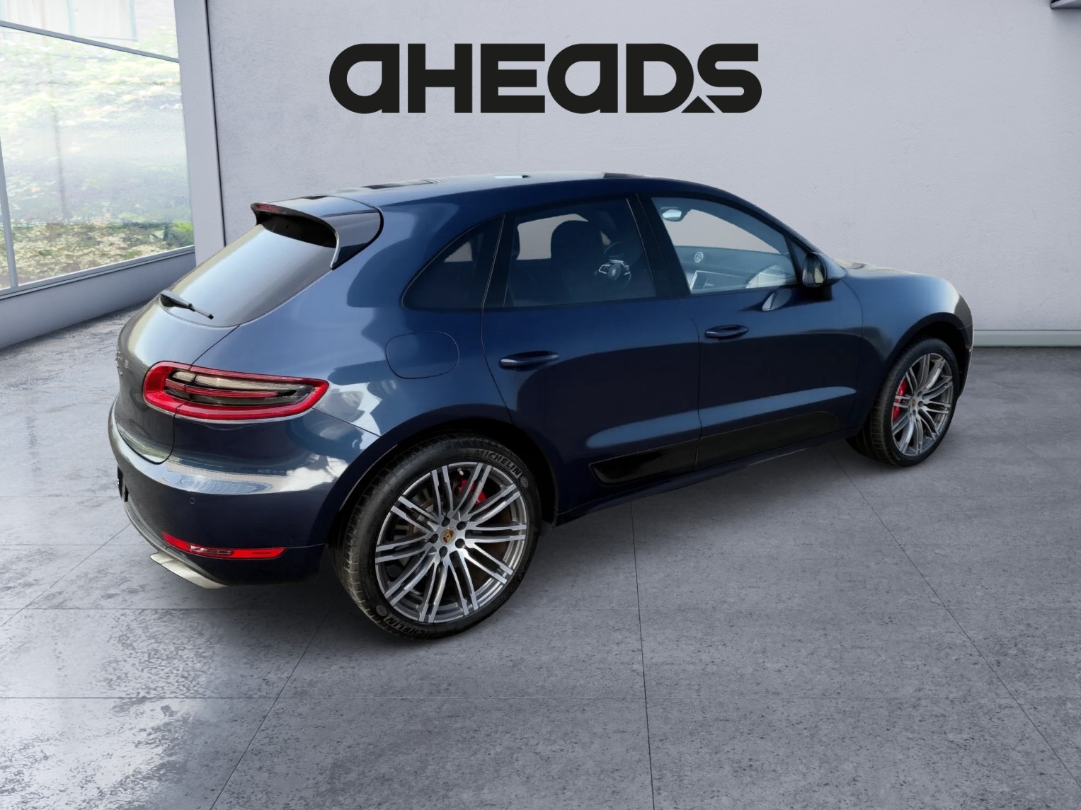 PORSCHE Macan Turbo PDK-image-5