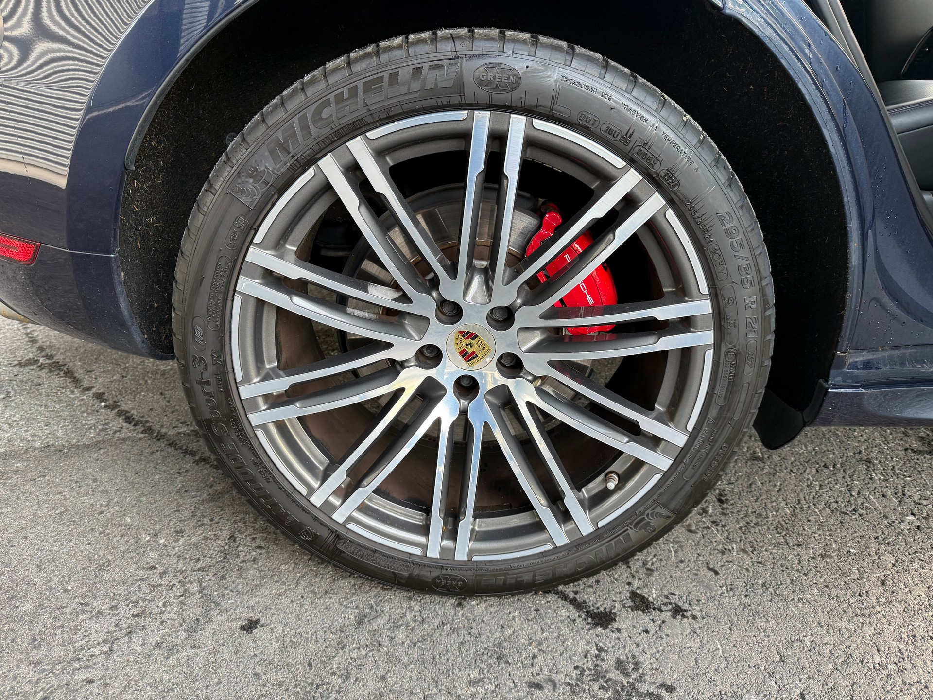 PORSCHE Macan Turbo PDK-image-18