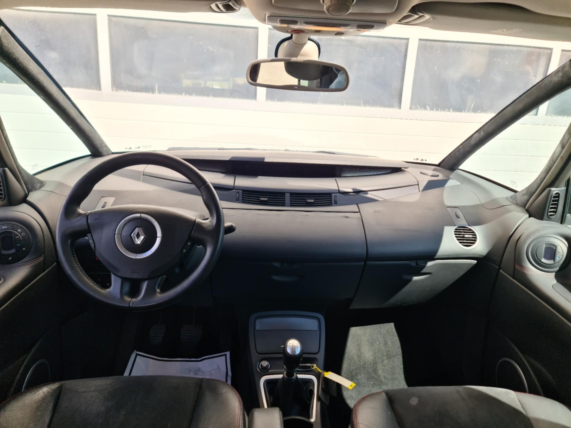 RENAULT Grand Espace 2.0 Turbo Dynamique-image-8