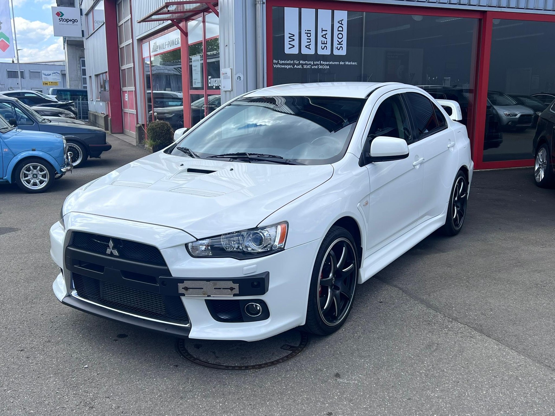 MITSUBISHI Lancer 2.0 T MIVEC EVO Arashi MR-showroom-element-1