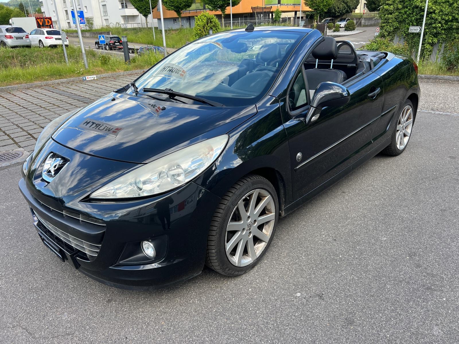 PEUGEOT 207 CC 1.6 16V Turbo Roland Garros
