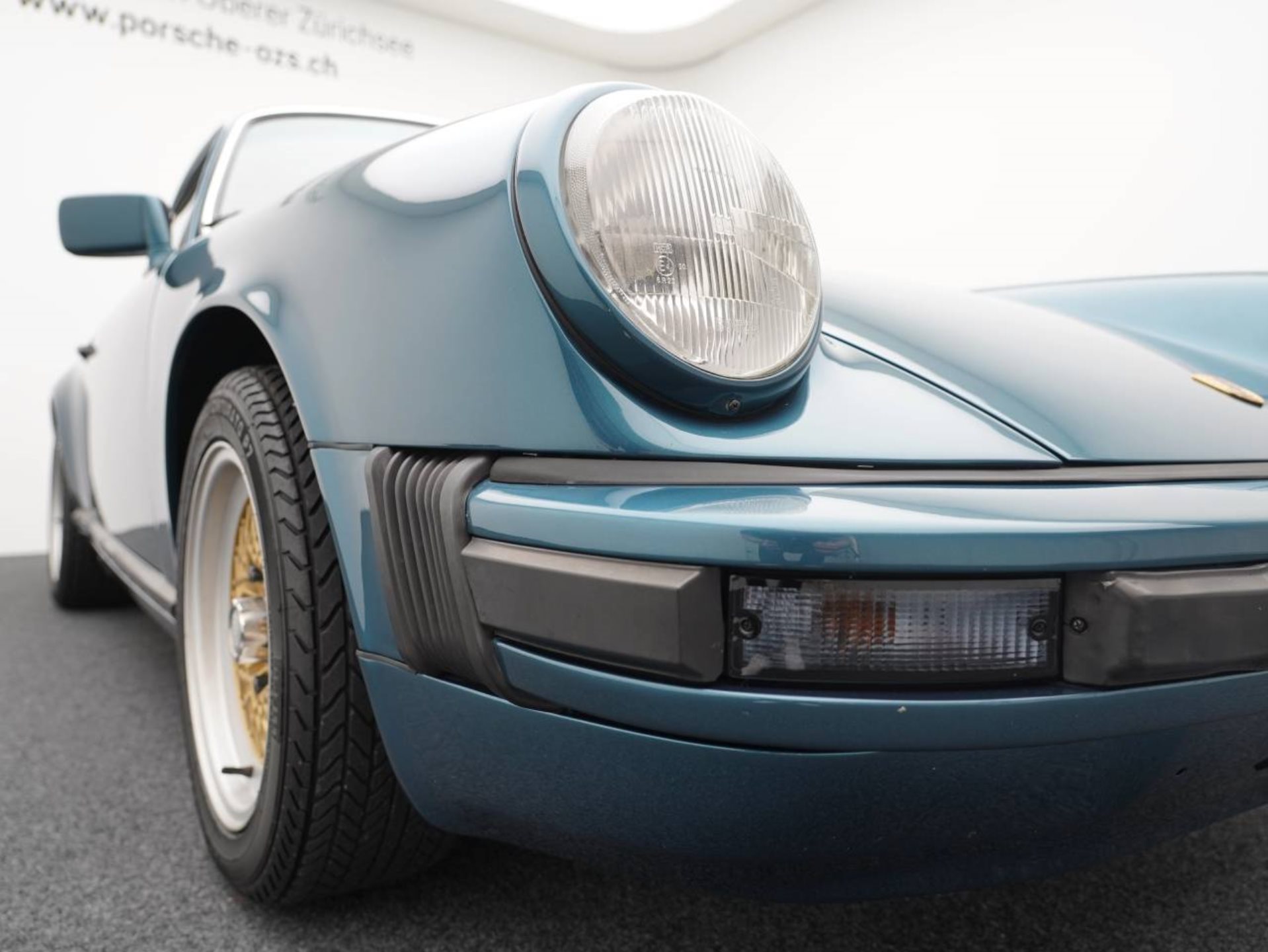 PORSCHE 911 SC Coupé-image-30