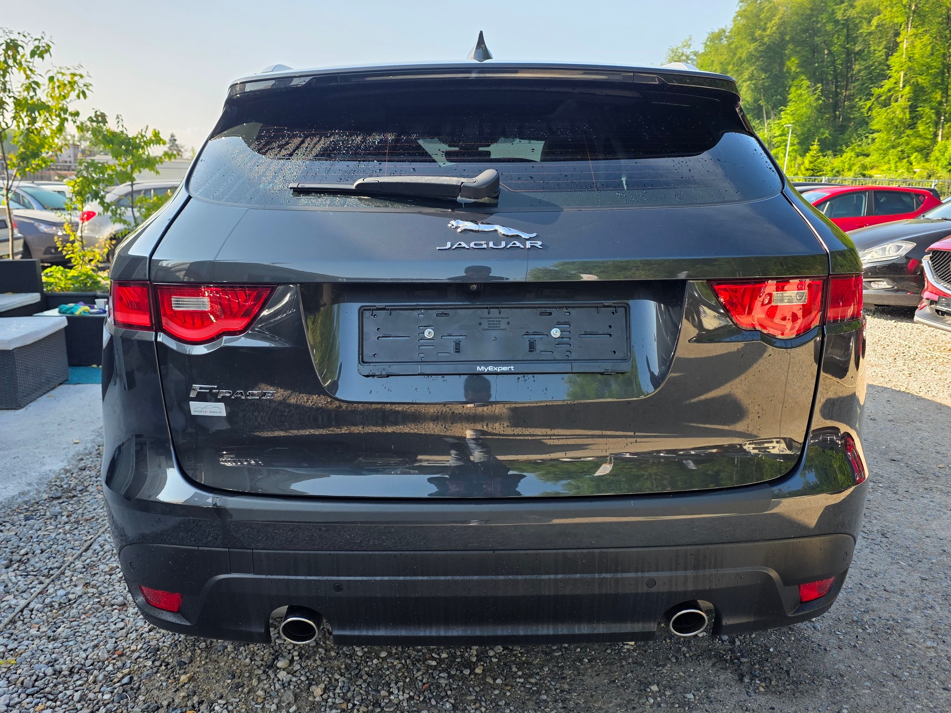 JAGUAR F-Pace 25d Pure AWD Automatik * ab MFK / Frisch ab Service / 12MT Garantie / Gratis Lieferung-showroom-element-3