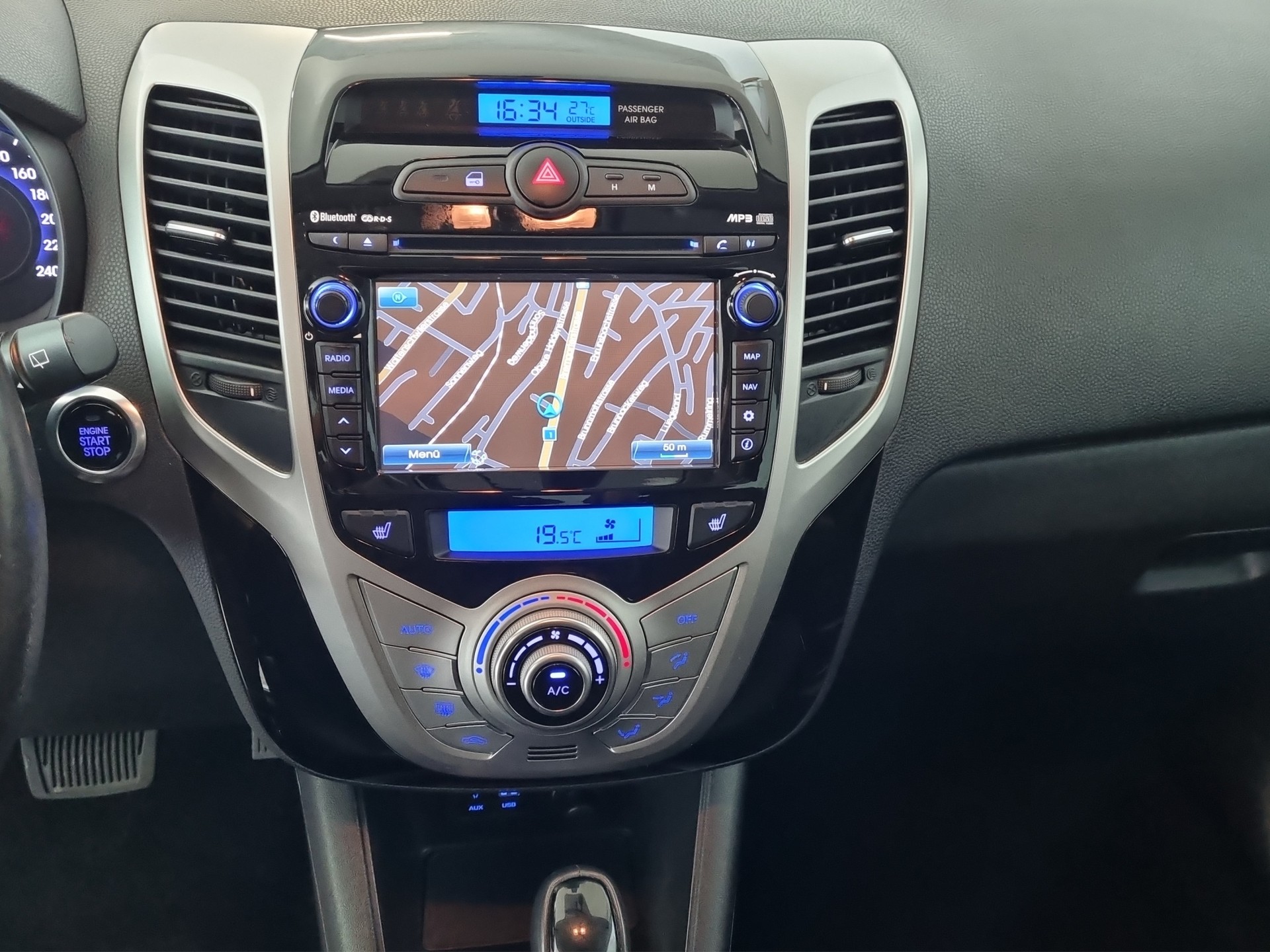 HYUNDAI ix20 1.6 Vertex-image-9