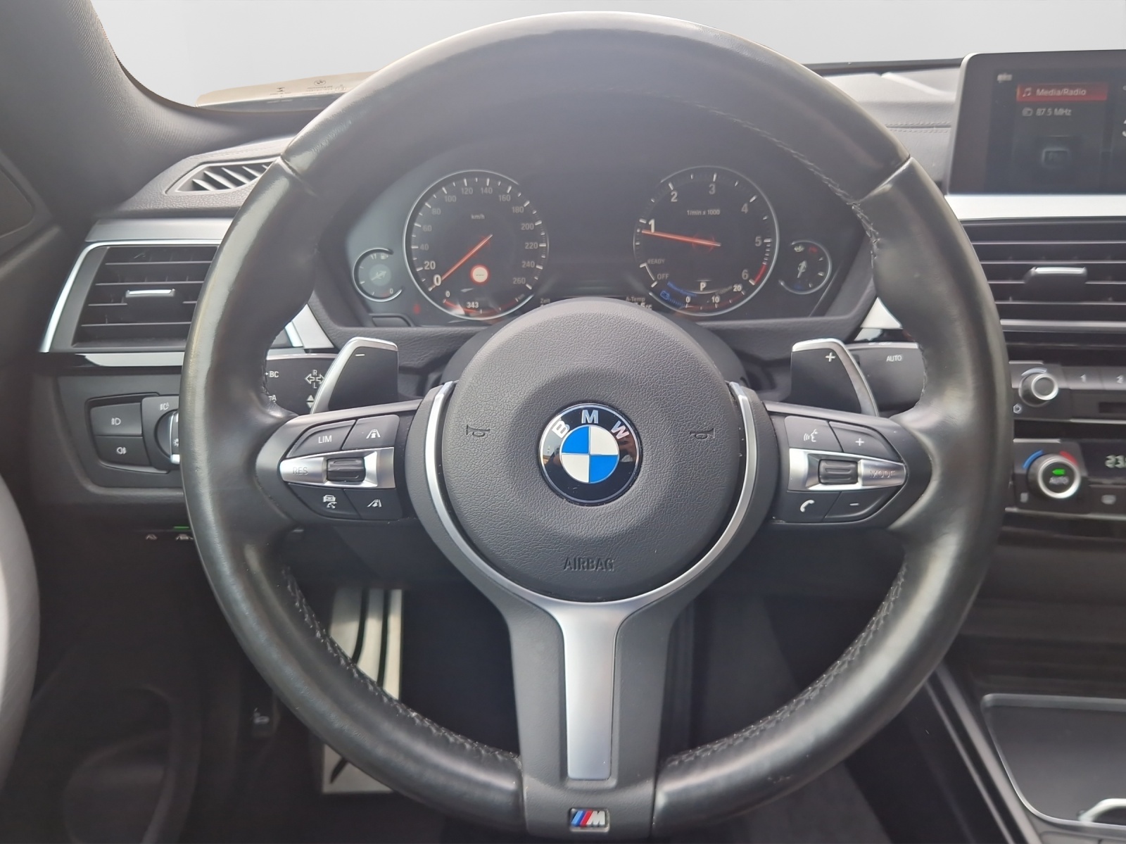 BMW 4er Reihe F32 Coupé 420d xDrive SAG-image-7